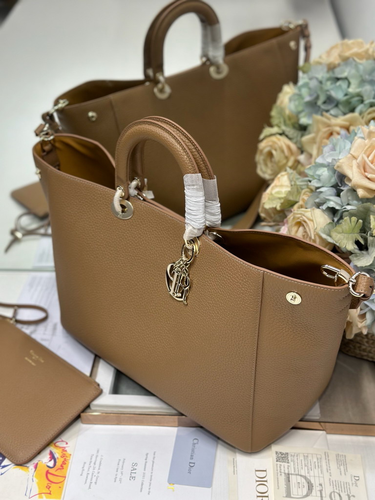 Dior 1188 37x26x18cm yz3_3