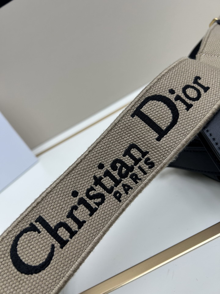 Dior 1685 24x12 5x5cm jj1_6