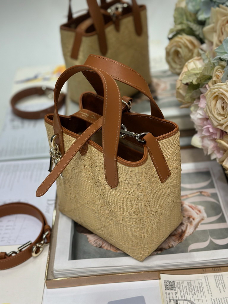 Dior 2836 18 5x18 5x12cm yz_3