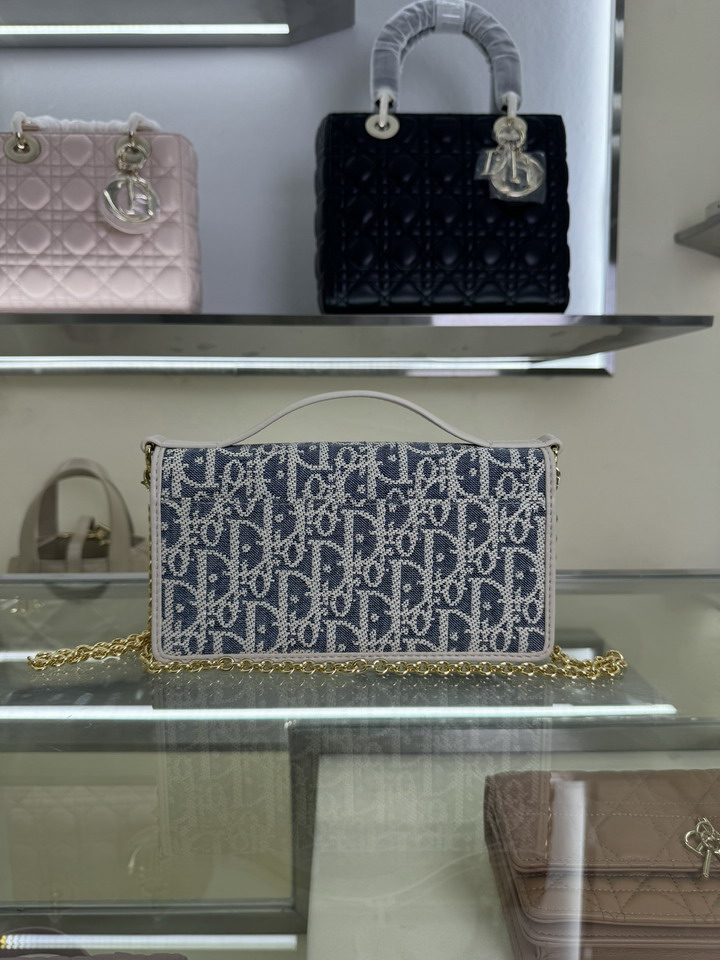 Dior 4302 20 5x11x5cm yz1_4