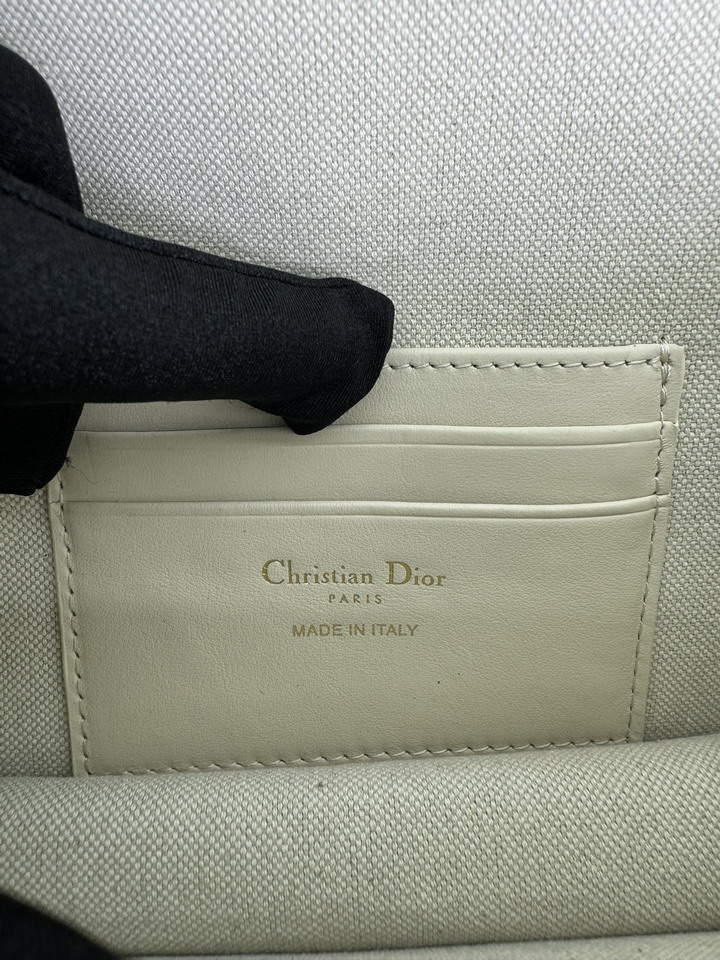 Dior 4302 20 5x11x5cm yz1_8