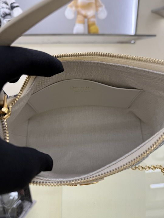 Dior 4309-5253 19x17x7cm yz2_8