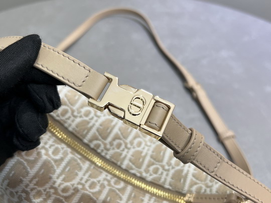 Dior 5554 22x13x9 5cm yz_2