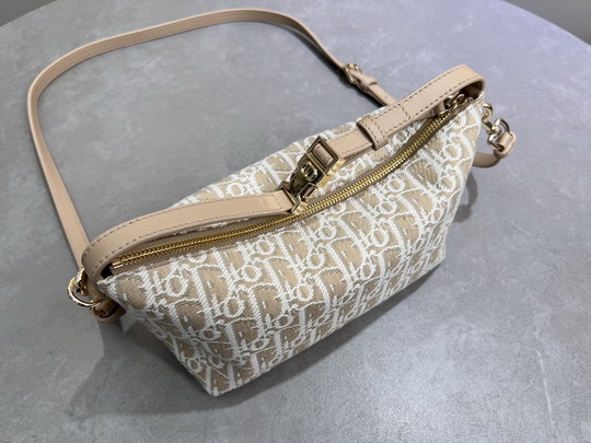 Dior 5554 22x13x9 5cm yz_5