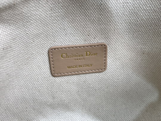 Dior 5554 22x13x9 5cm yz_7