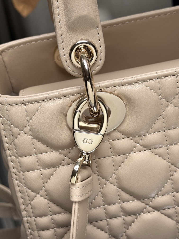 Dior 6605 24x20x11cm yz_4