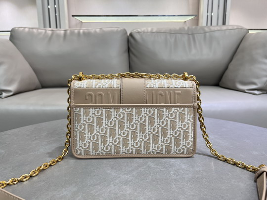 Dior 9208 25x16 5x8cm yz_3