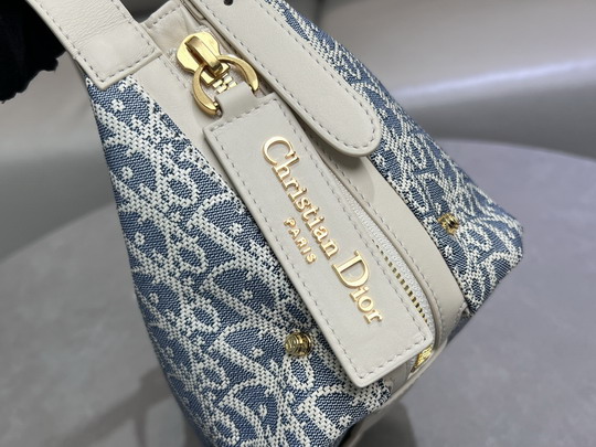 Dior Journey 2416 25 5x14 5x14cm yz_6