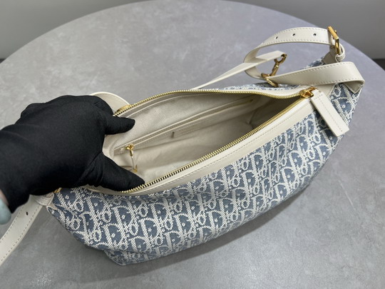 Dior Journey 2417 33x16x15cm yz_8