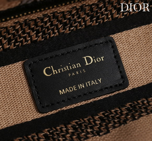 Dior M056594 24x20x11cm yz2_9