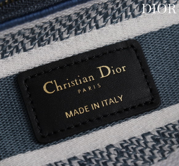 Dior M056594 24x20x11cm yz_9