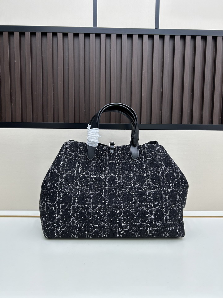 Dior Toujours 2820 37x27x19cm jj_2