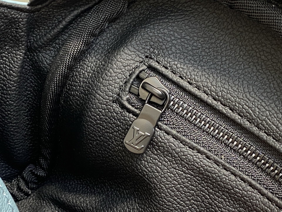 Dopp Kit M14485 28x15x6 5cm gf1_9