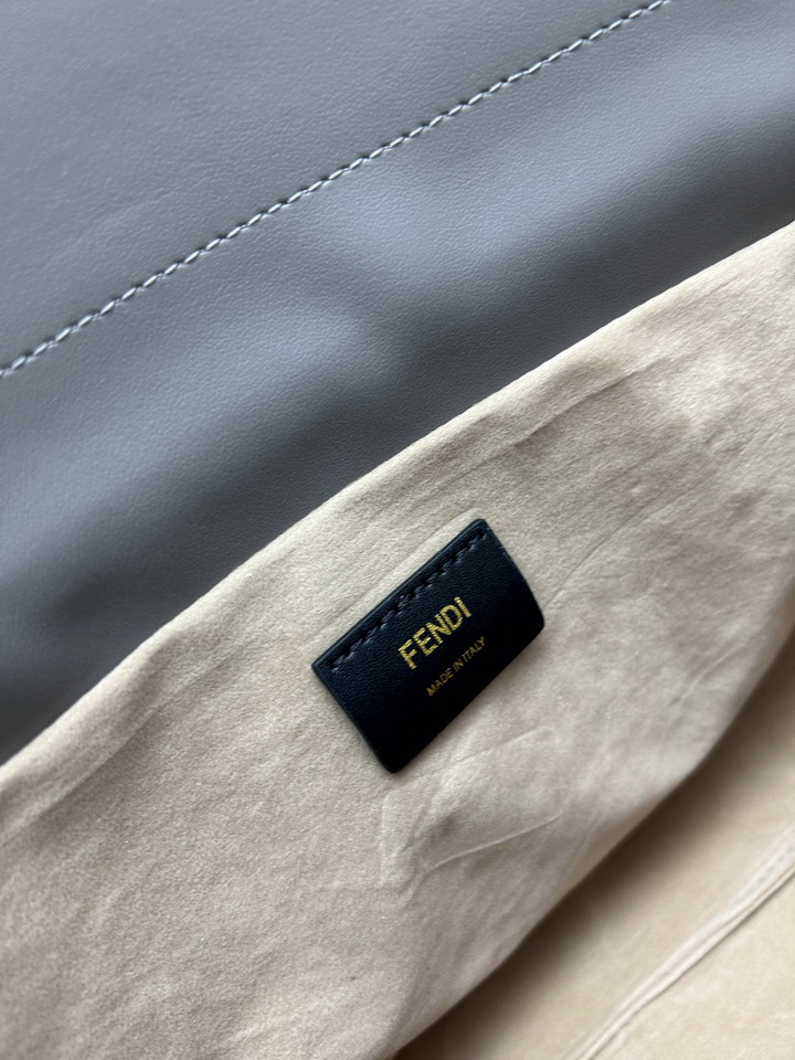 Fendi H08899 26 5x18x8 5cm jj3_8