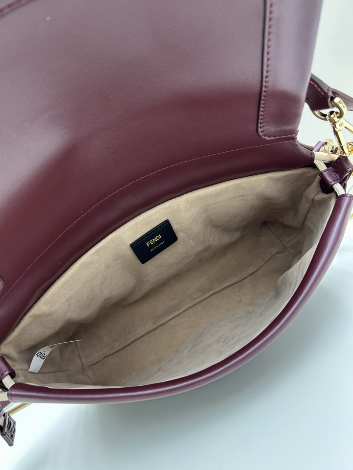 Fendi H08899 26 5x18x8 5cm jj5_7