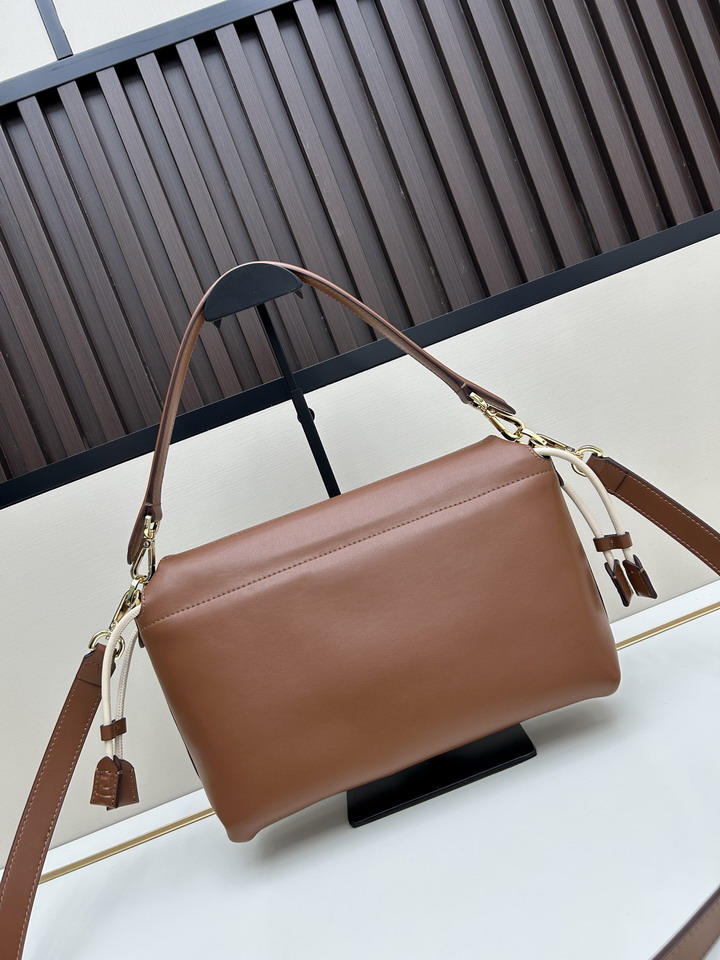 Fendi H08899 26 5x18x8 5cm jj6_2