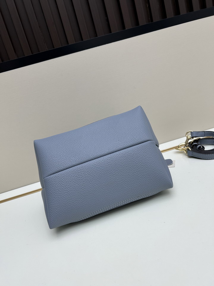 GG 02525 27 5x21x16cm jj2_5