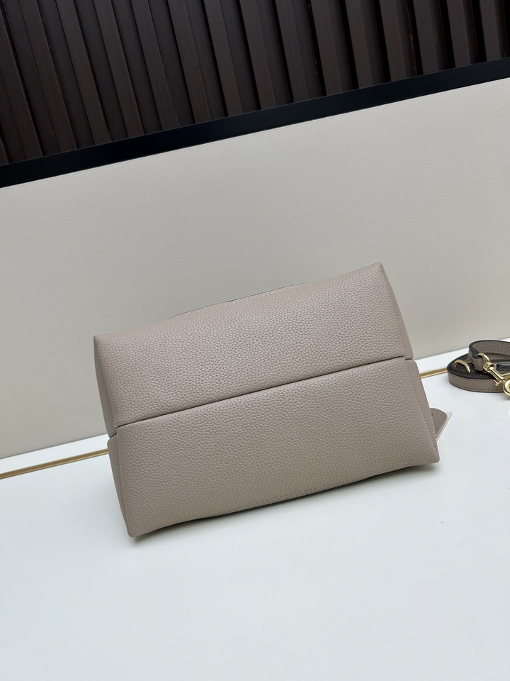 GG 02525 27 5x21x16cm jj3_4