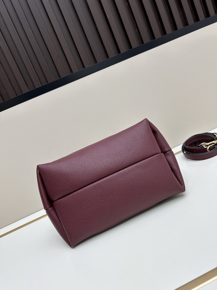 GG 02525 27 5x21x16cm jj6_5