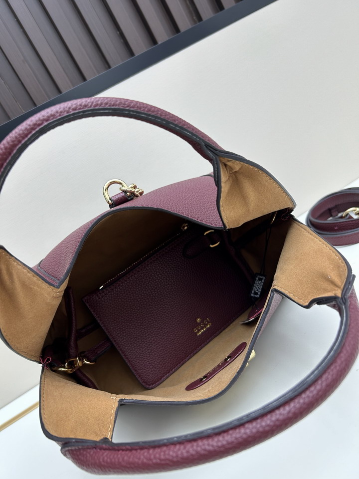 GG 02525 27 5x21x16cm jj6_6