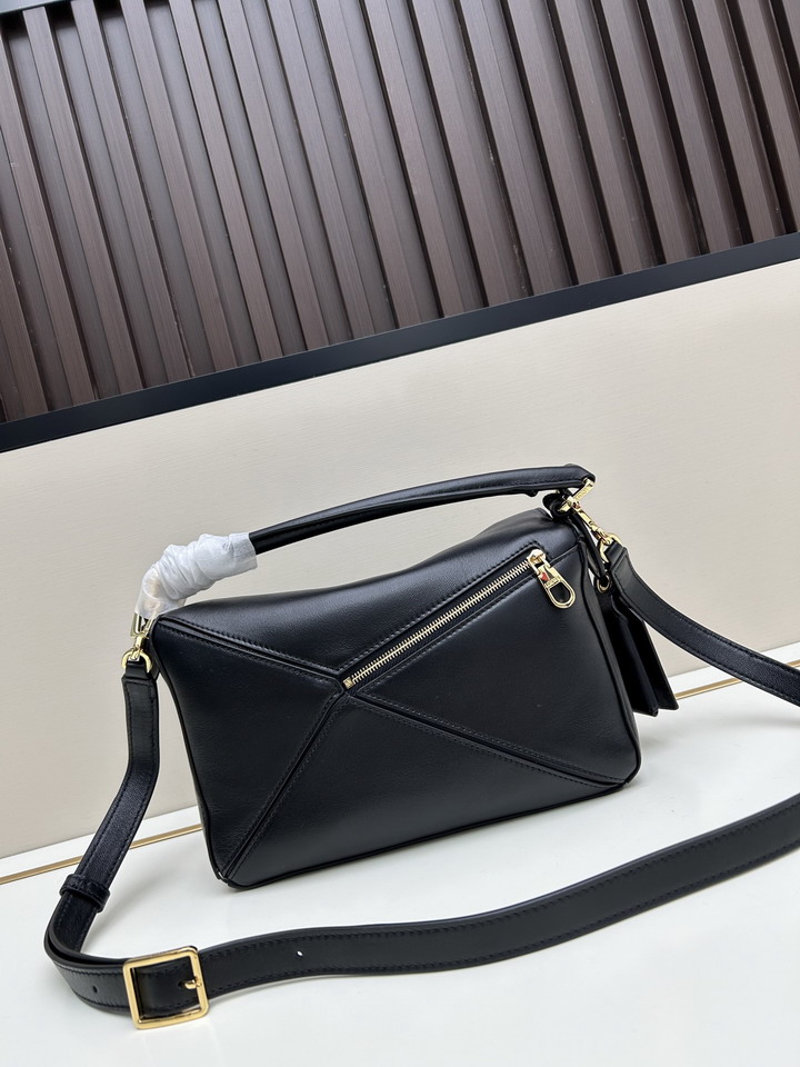 Loewe S25050527 24x16 5x10 5cm jj_3