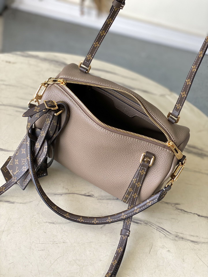 M13667 25x15x18cm gf1_8