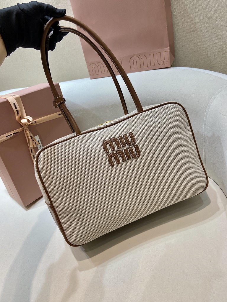 Miu 5BB163 20x34x10cm AP_4