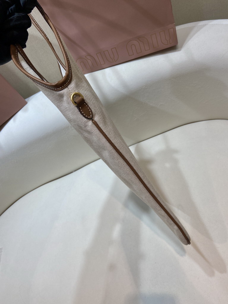 Miu 5BG231 40x35cm AP_6