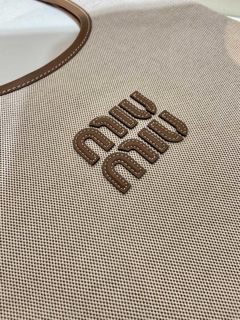 Miu 5BG231 40x35cm AP_7