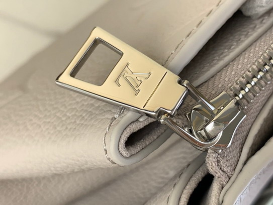 Petit Palais m13803 18x12 5x29cm gf_5