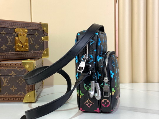 Pharrell Williams M13898 13 5x20x8cm gf_2