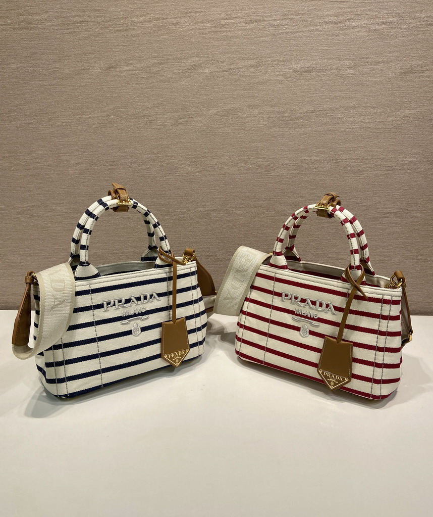 Prada 1BA038 22x15x13cm AP2_1