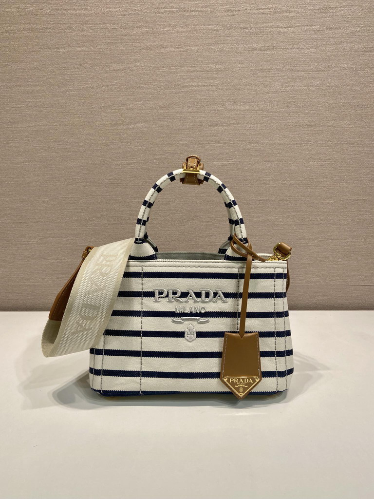 Prada 1BA038 22x15x13cm AP3_1