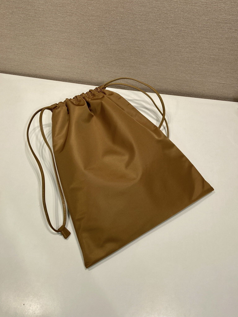 Prada 1NK001 35x29cm AP1_4