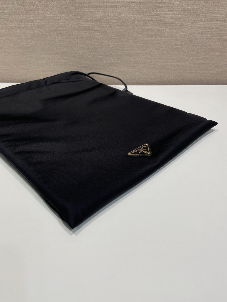 Prada 1NK001 35x29cm AP4_6