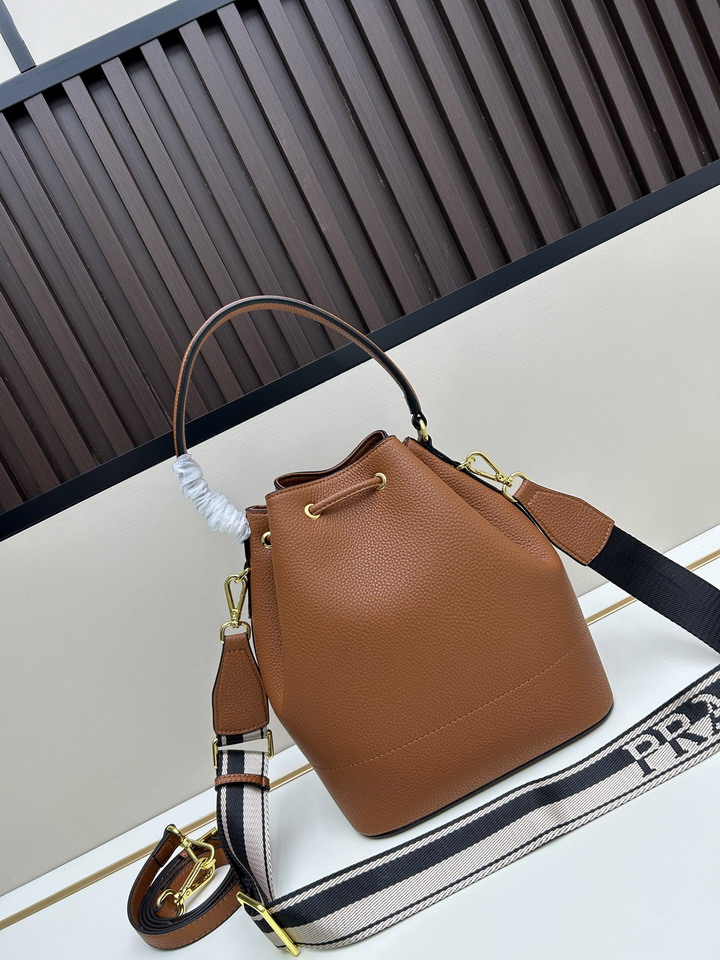 Prada 2090 21x25x15cm jj_3