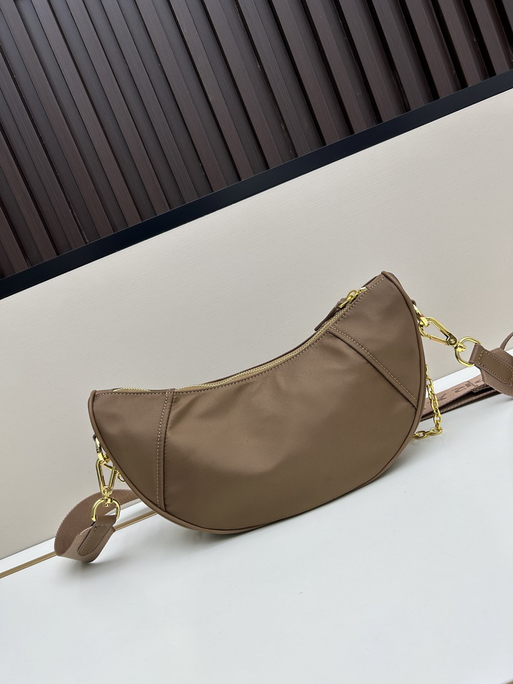 Prada 2526 30x15x9cm jj1_3