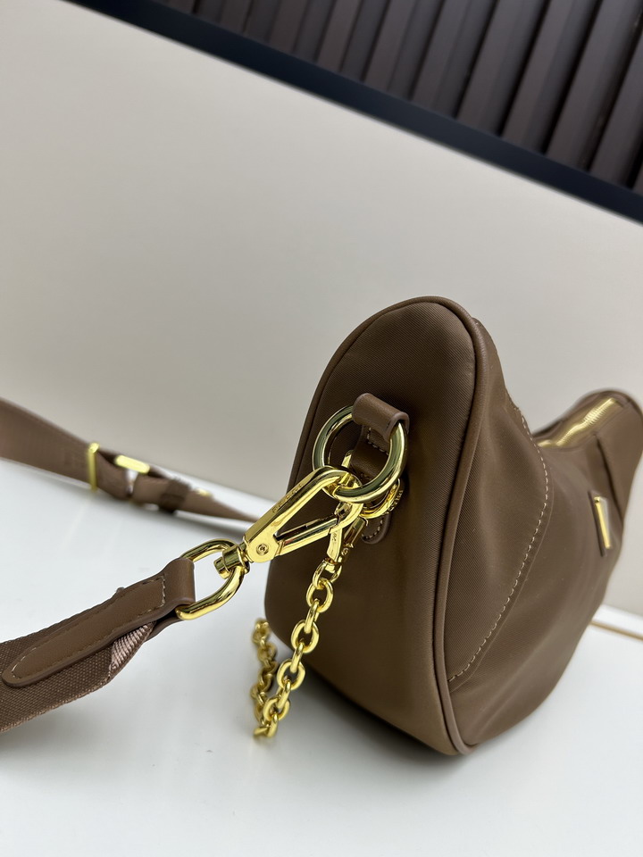 Prada 2526 30x15x9cm jj1_6