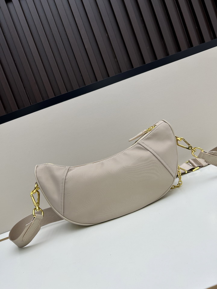 Prada 2526 30x15x9cm jj2_3