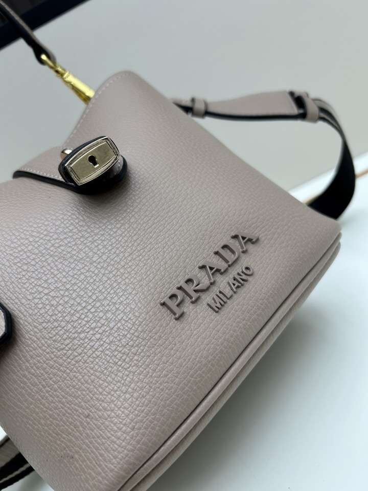 Prada 3536 19x18x12cm jj3_6