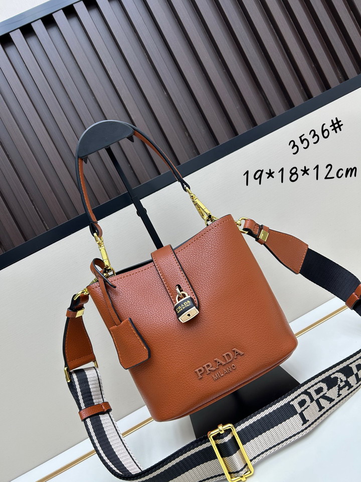 Prada 3536 19x18x12cm jj4_1