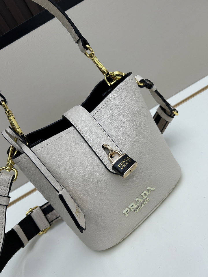 Prada 3536 19x18x12cm jj5_4