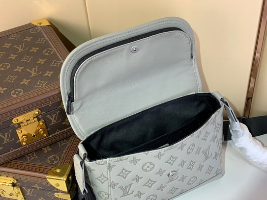 Pulse M14912 17x11x26 6cm gf_8