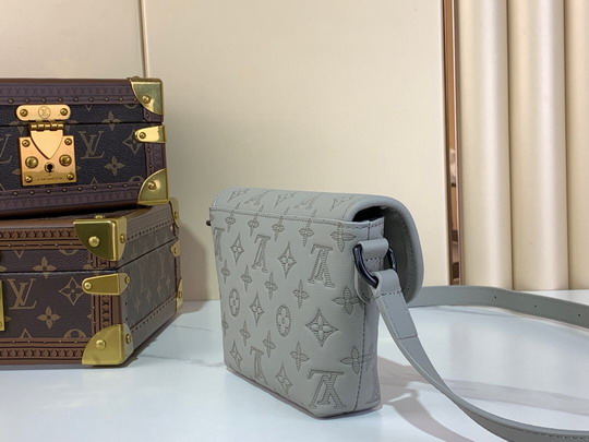 Pulse m12636 16x5x22 5cm gf_2