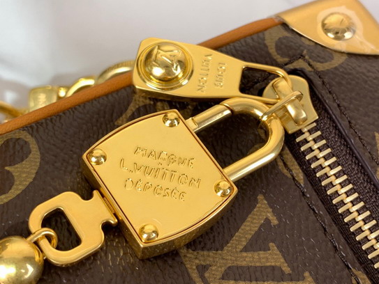 Trunk m14729 18 5x13x8cm gf_6