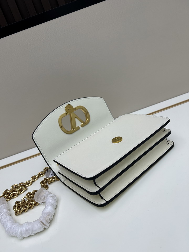 Val 20260 19x10x6cm jj2_5