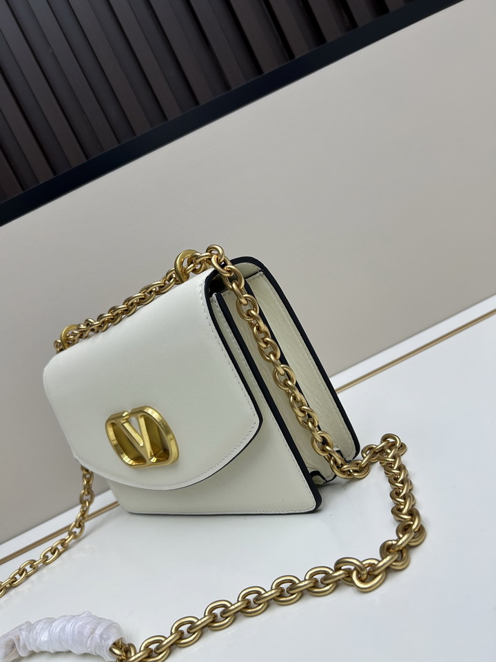 Val 20261 24x16x8cm jj2_2