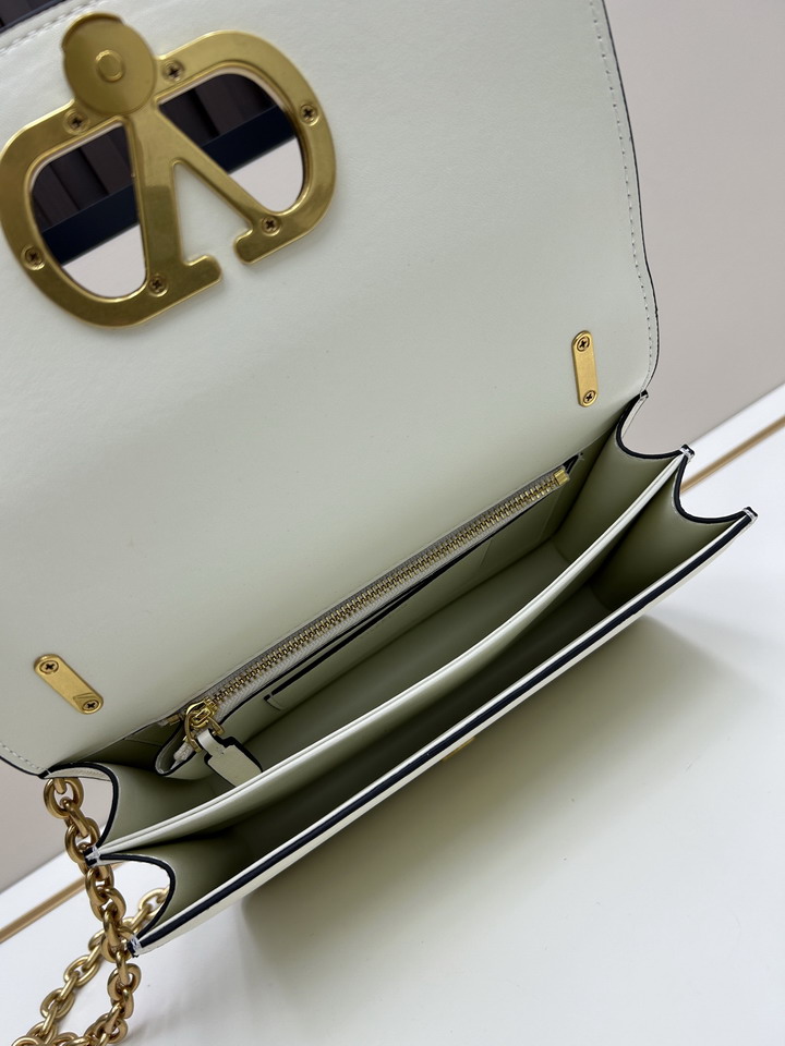 Val 20261 24x16x8cm jj2_7