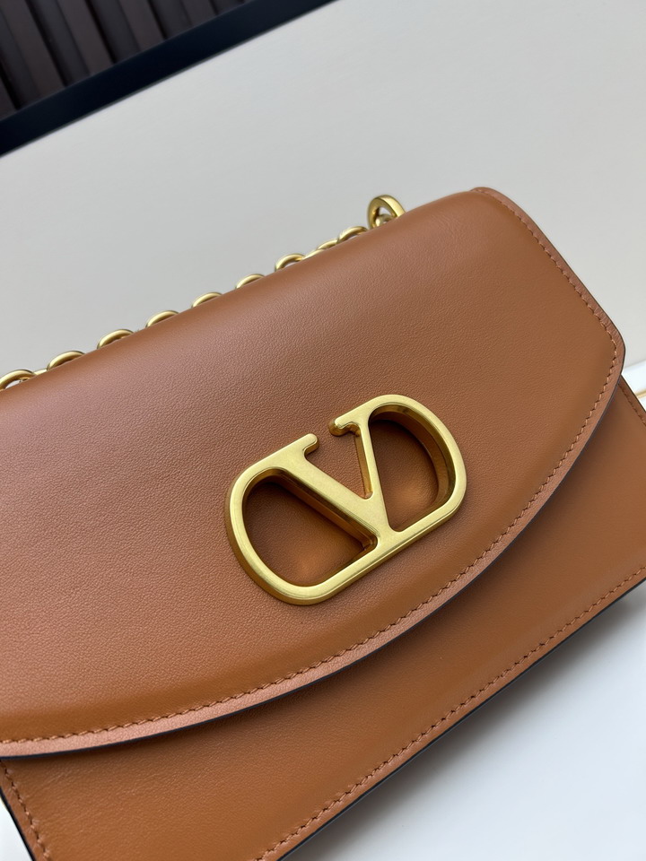 Val 20261 24x16x8cm jj_8