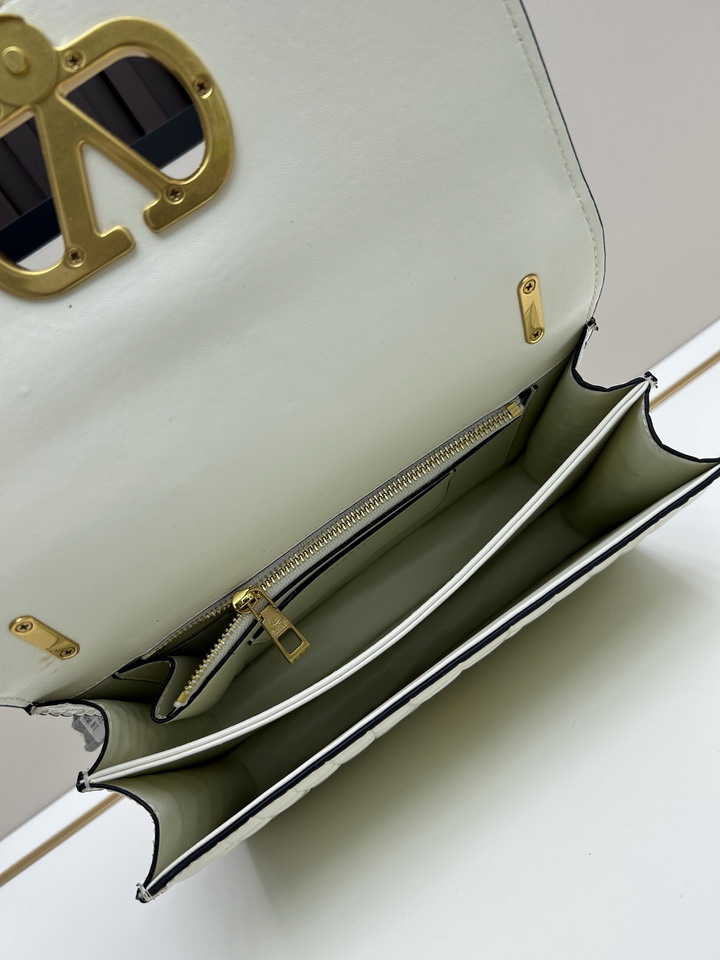 Val 20261-1 24x16x8cm jj_7